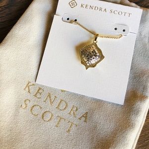 Kendra Scott Kacey Filigree Pendant Necklace 28”